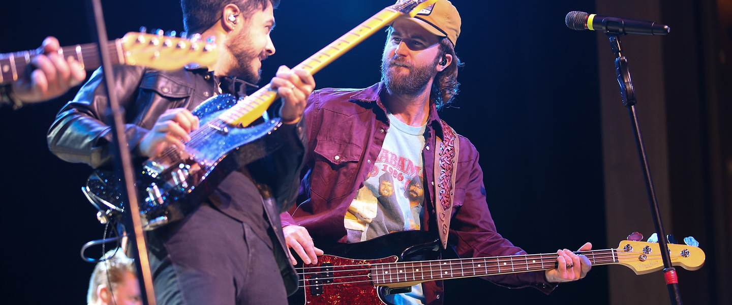 the-swon-brothers.jpg?h=600&la=en&mh=600&mw=1440&w=1440&hash=3F6C25EE123F24925BEC2A75985362F3 the-swon-brothers-jpg-h-600-la-en-mh-600-mw-1440-w-1440-hash-3f6c25ee123f24925bec2a75985362f3